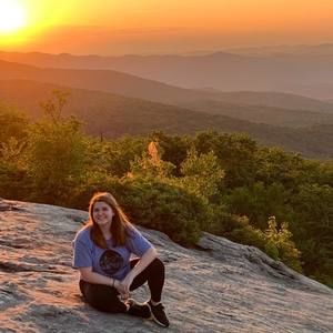 Meet your Posher, Haley